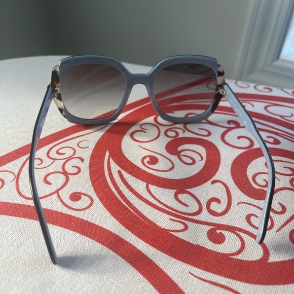 Prada Tortoise Shell Sunglasses - Picture 6 of 9